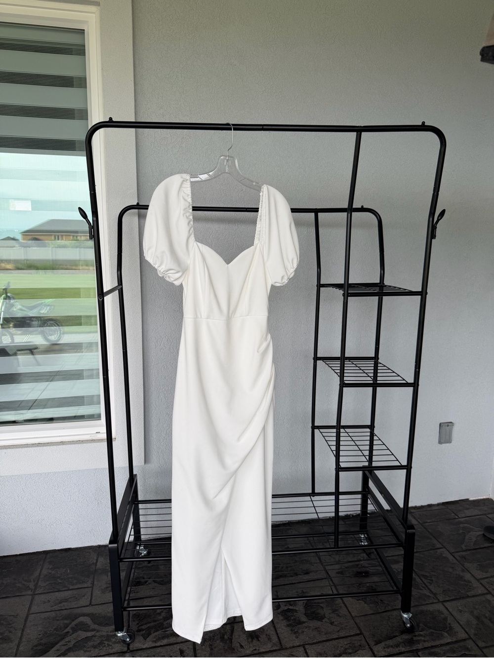 Lulu's White Puff-Sleeve Maxi Dress